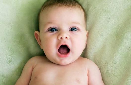 寶寶幾個月長牙？長牙期吃什麼輔食好？
