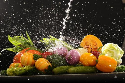 如何清洗蔬菜才健康？洗菜時要注意什麼？