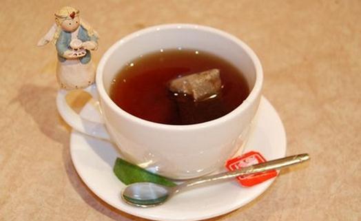 防暑去濕的茶飲：藿香茶的做法