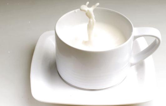 辨別純鮮牛奶的方法