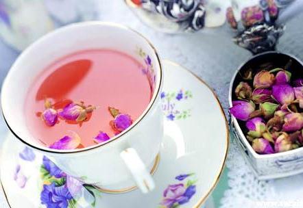 玫瑰花茶的功效與作用-玫瑰花茶的泡法