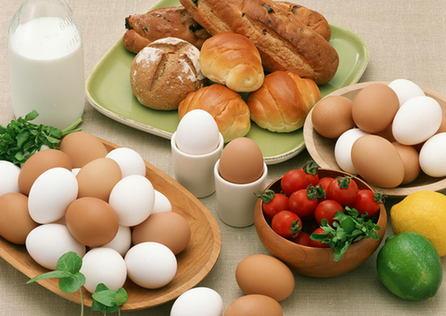 紅皮雞蛋比白皮雞蛋更有營養嗎