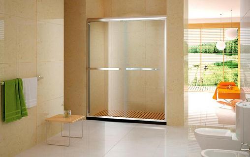 浴室玻璃門粘上水垢如何去除？