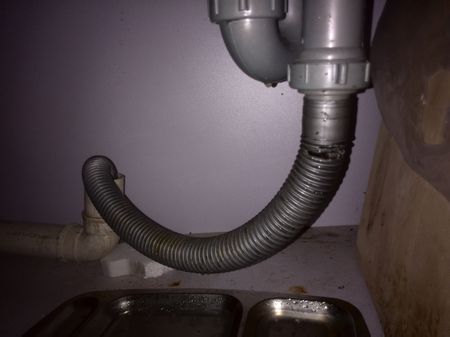 廚房水槽漏水 廚房水槽堵了怎麼辦
