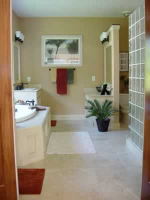 花小錢裝修大浴室 看8款簡約樸實的衛浴空間(圖)