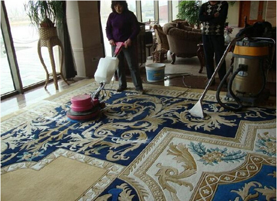 地毯清洗保養如何進行