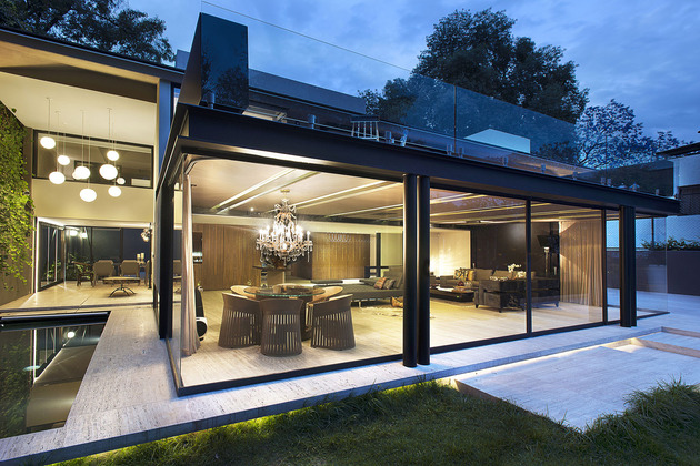 墨西哥鋼筋混凝土玻璃結構別墅