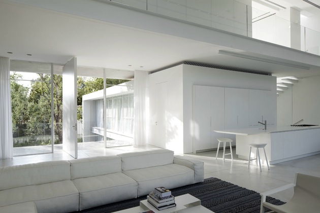 白色現代簡約別墅設計
