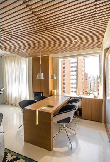 實木吊頂設計 巧裝現代簡約風格公寓