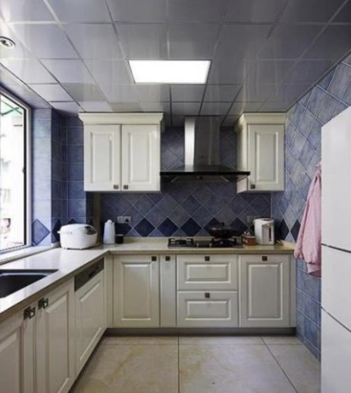 廚房設計 簡約與歐式風格產生碰撞