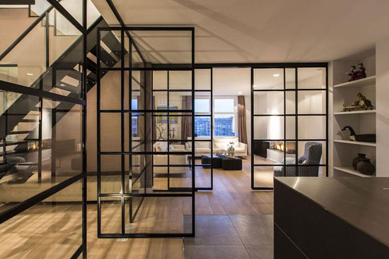 通透空間視覺盛宴 阿姆斯特丹300平大氣公寓