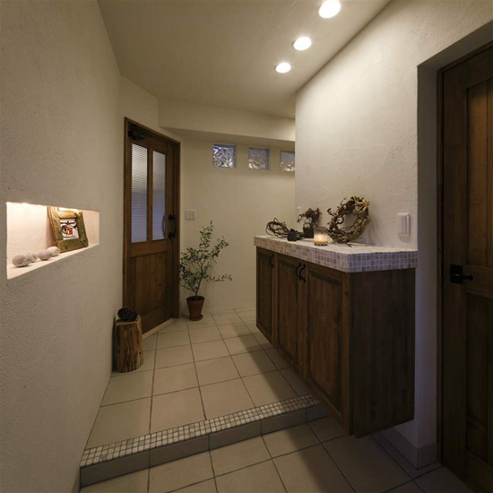 小戶型裝修，小戶型案例，復式裝修案例，浴室設計
