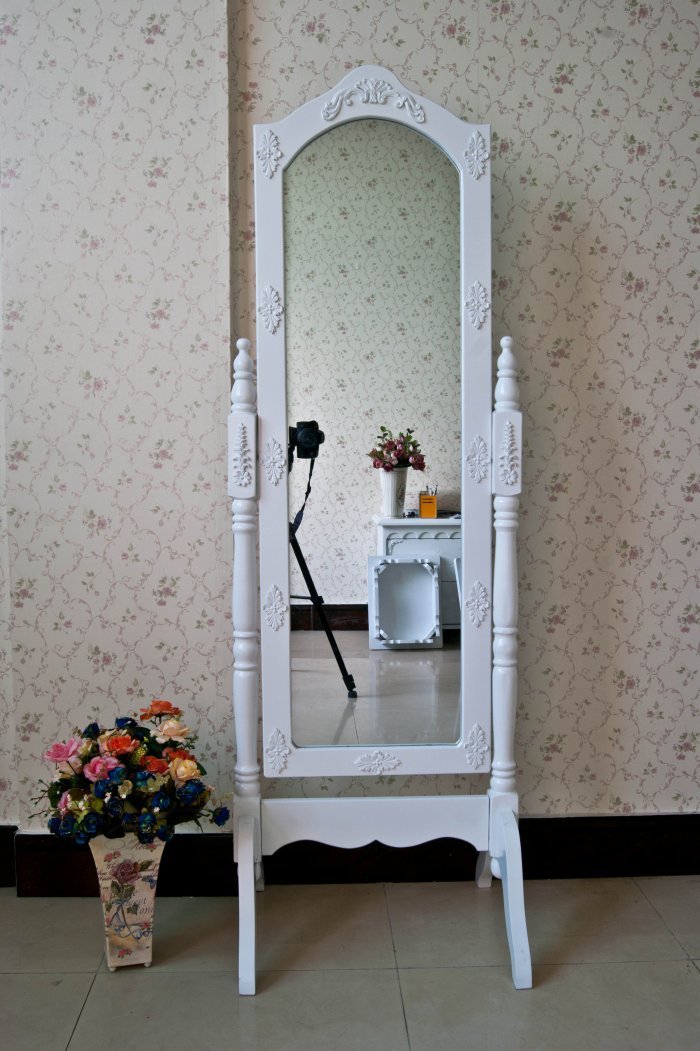 臥室穿衣鏡的款式尺寸及擺放風水