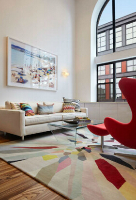 曼哈頓的超現代多彩公寓