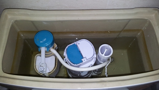 如何處理馬桶水箱漏水