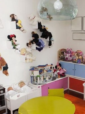 兒童房吊頂之布娃娃設計