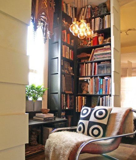 無需書房！省空間書櫃設計滿足文藝范 ！