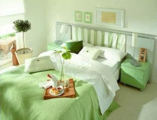 10個臥室裝修實例給你靈感 床擺放有竅門