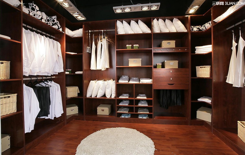 時尚衣帽間的設計及裝修要點